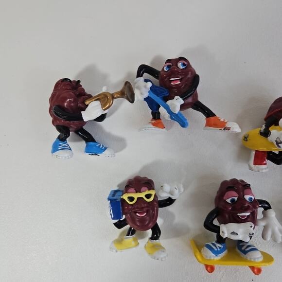California Raisins Figures Lot of 7 Vintage - Picture 2 of 5